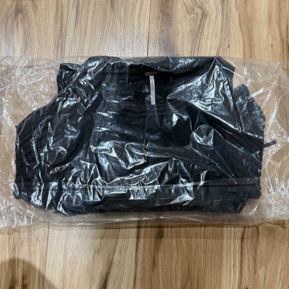 Free People Coraline Cuff | Black| NWOT size S - Picture 4 of 4